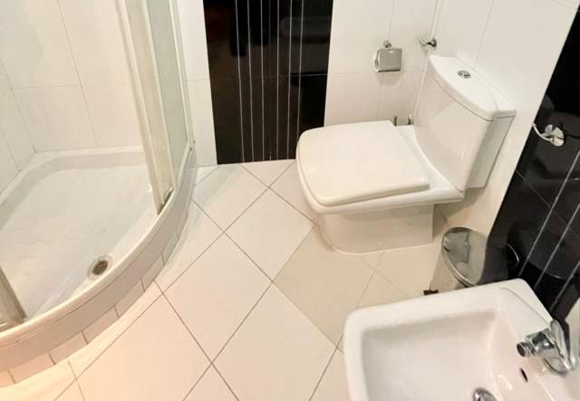 Tirane, shitet apartament 77 m² 110.000 Euro