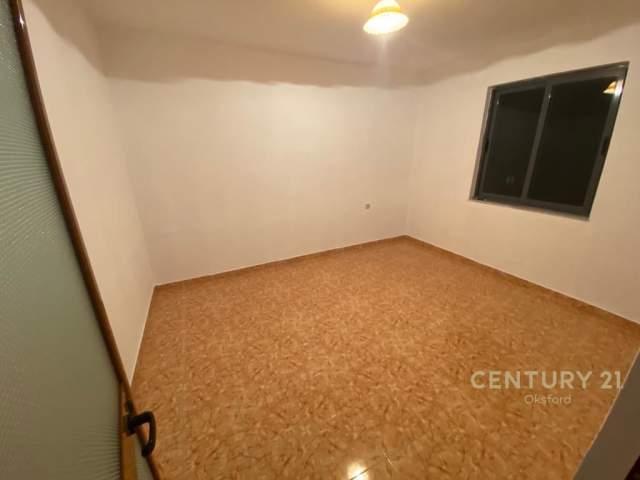 Tirane, shitet apartament 1+1 Kati 4, 53 m² 55.000 Euro (Bulevardi Zhan Dark)