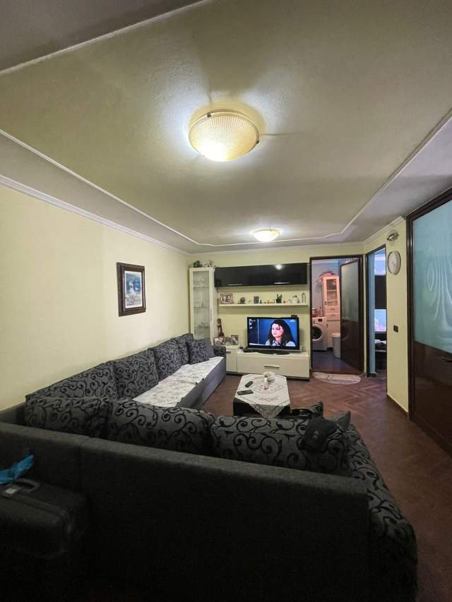 Tirane, shitet apartament 2+1+BLK Kati 5, 101 m² 208.000 Euro (prane Bankes BKT)