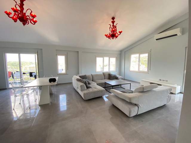 Tirane, shes Penthouse 3+1+A+BLK Kati 6, 250 m² 510.000 Euro (Liqeni i Thate)