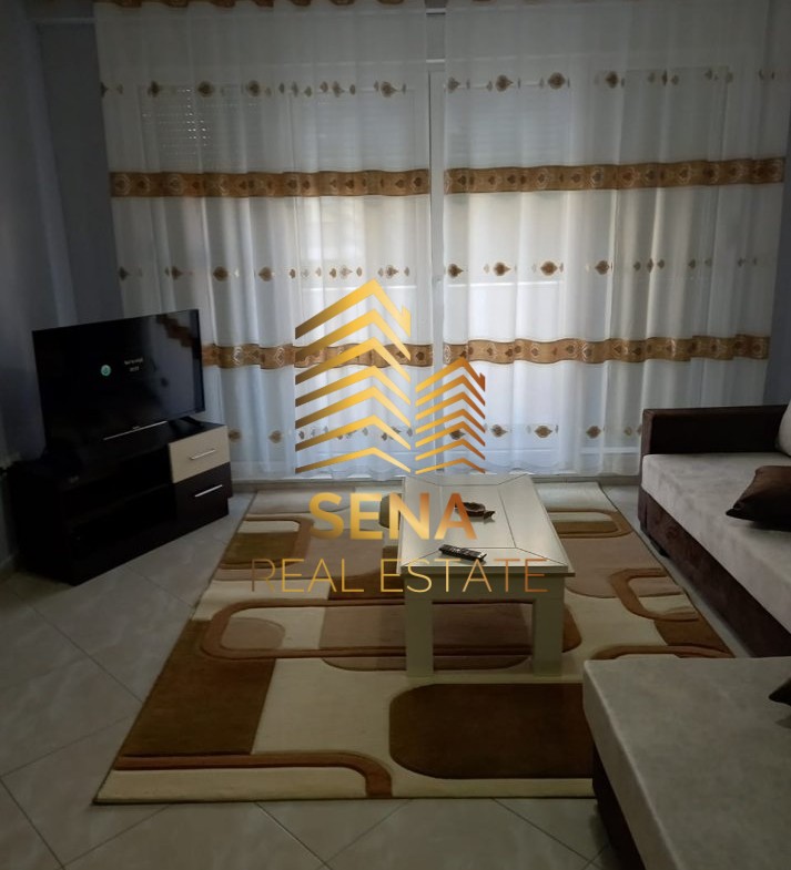 Tirane, jepet me qera apartament 2+1+Ballkon Kati 2, 87 m² 500 € (Rruga Hamdi Sina)