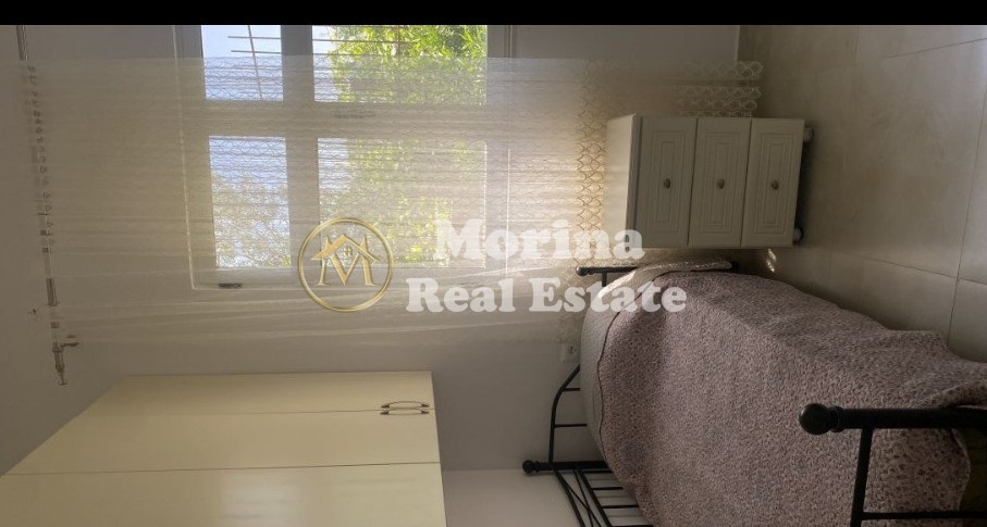 Tirane, jepet me qera shtepi 3+1 Kati 1, 120 m² 700 € (Sauk i Vjeter)
