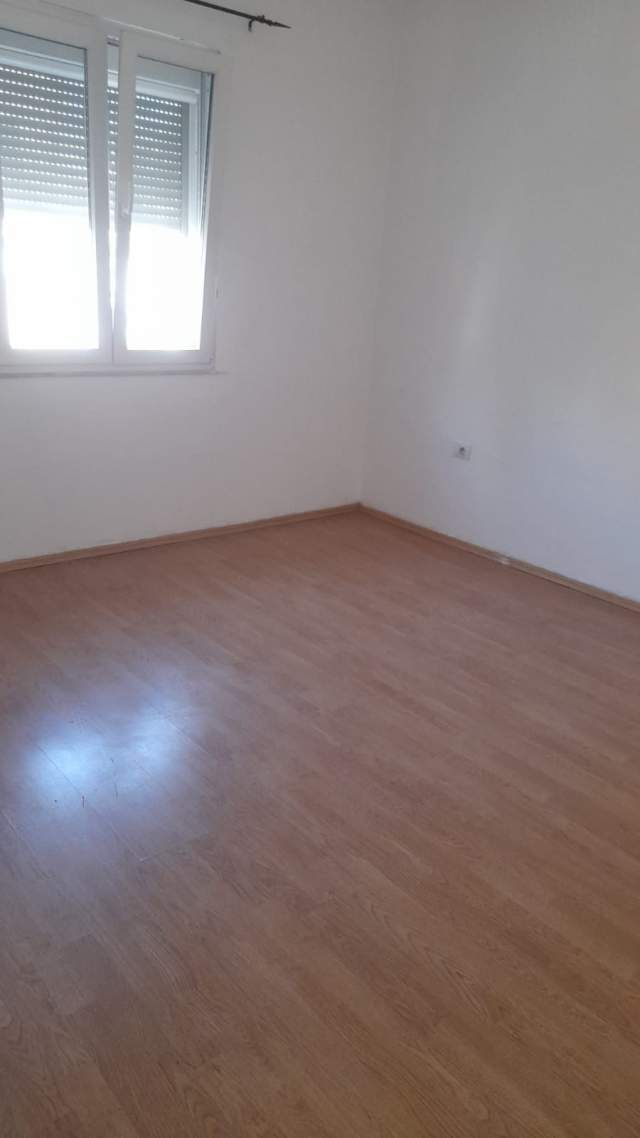 Tirane, jepet me qera zyre Kati 4, 64 m² 350 Euro (Sami Frasheri)