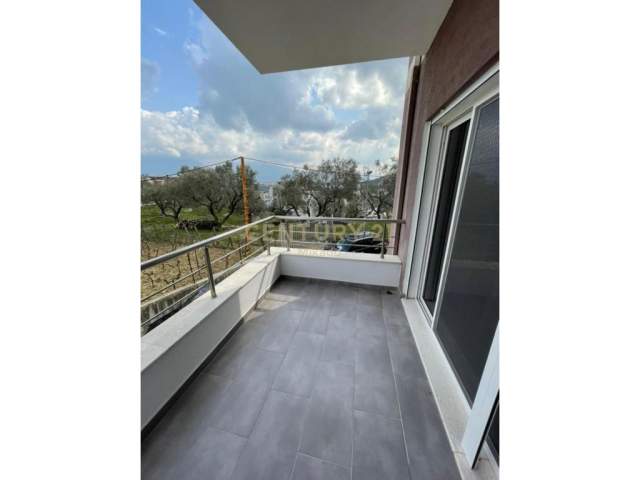 Tirane, shitet apartament 2+1+A+BLK Kati 1, 123 m² 175.000 Euro (Liqeni i Thate)