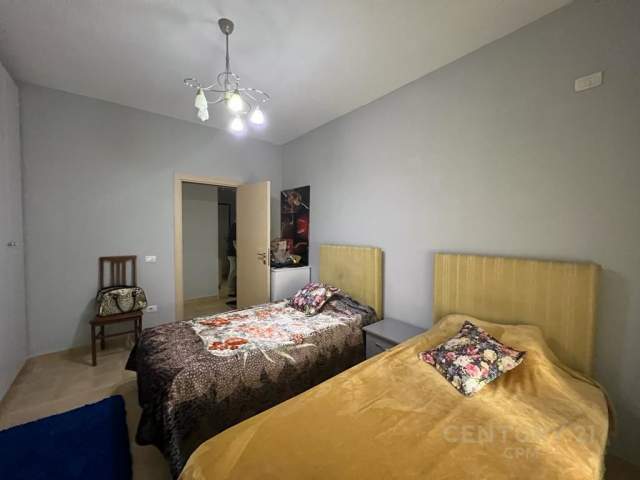 Tirane, shitet apartament 3+1 Kati 2, 114 m² 120.000 Euro (Liqeni i Thate)