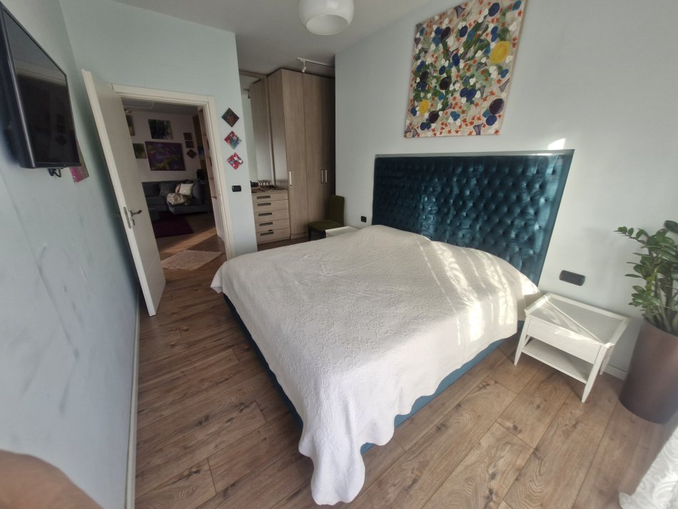 Tirane, shitet apartament 2+1 Kati 4, 112 m² 210.000 € (rruga e elbasanit)