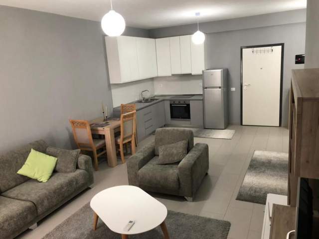 Tirane, shitet apartament 68 m² 78.000 Euro