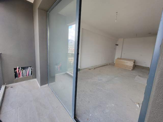 Tirane, shitet 2+1 Kati 9, 112 m² 135.000 Euro (Kongresi Manastirit,  tek Kompleksi ASL)