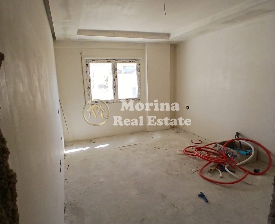Tirane, shitet apartament 1+1 Kati 2, 73 m² 117.000 € (Laprake)