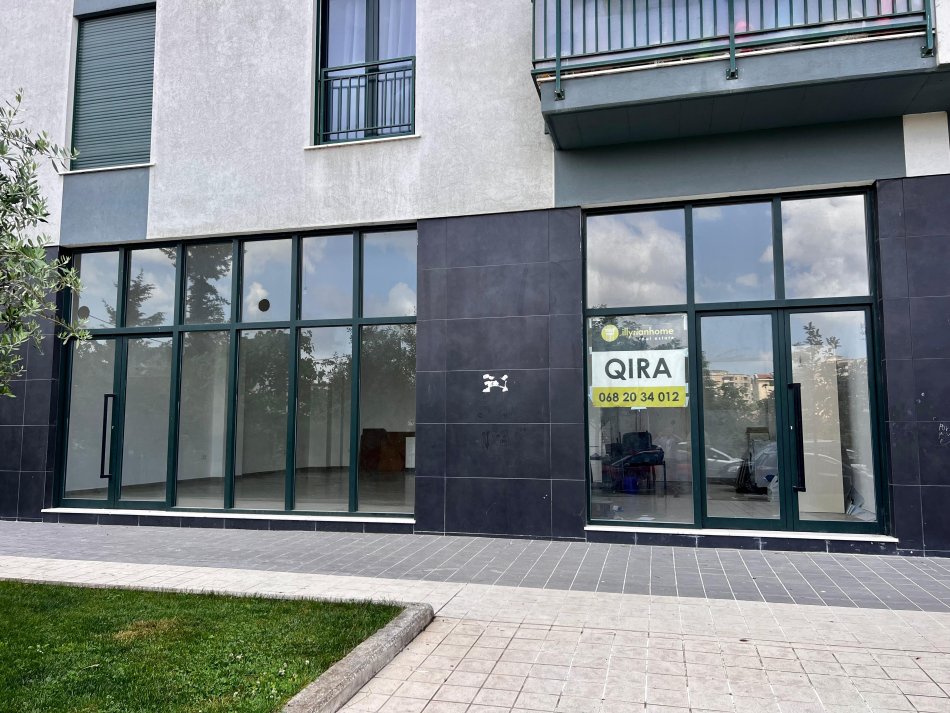 Tirane, jepet me qera ambjent biznesi Kati 0, 110 m² 650 € (Green City - Tiranë)