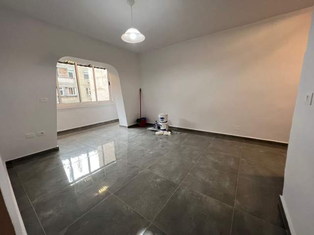 Tirane, jepet me qera apartament 1+1+BLK Kati 3, 60 m² 400 euro (Ndre Mjeda)
