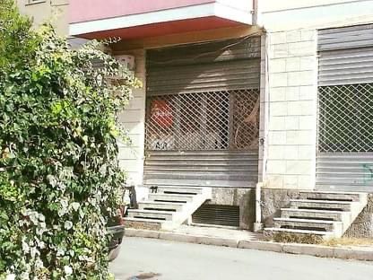 Tirane, shitet dyqan Kati 0, 59 m² 90.000 Euro (Don Bosko)
