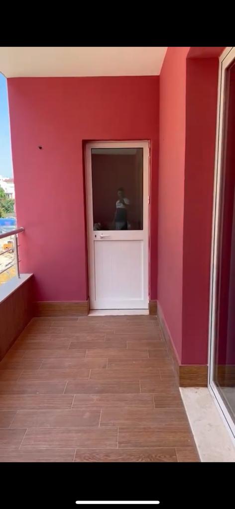 Tirane, jepet me qera apartament 2+1+BLK Kati 1, 105 m² 400 Euro (Sabri Preveza)