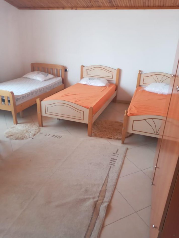 Tirane, jepet me qera apartament 2+1 Kati 3, 80 m² 448 € (Qytet Studenti)