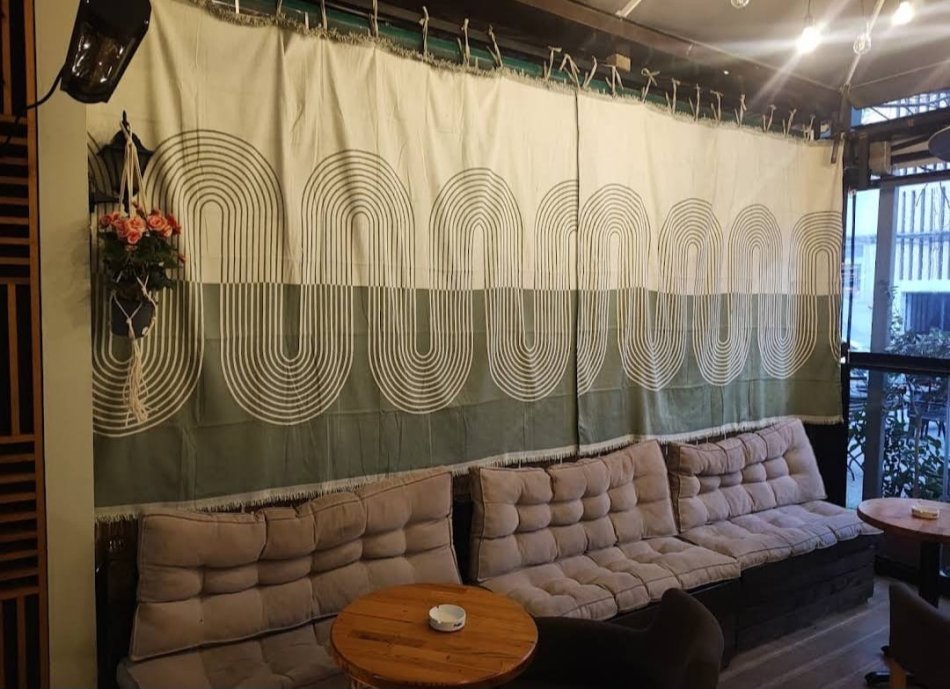 Tirane, jepet me qera lokal Kati 0, 1.000 € (Ish Ekspozita)