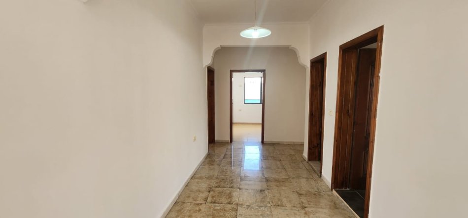 Tirane, shitet apartament 2+1 Kati 2, 150 m² 224.250 € (Selite)