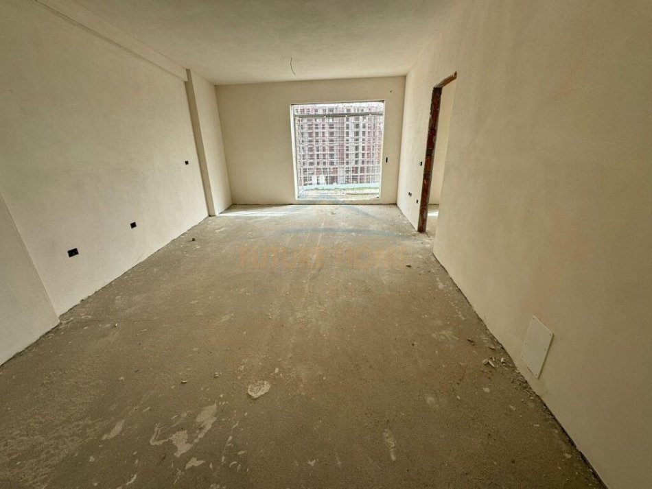Tirane, shitet apartament 2+1+Ballkon Kati 2, 108 m² 161.700 € (BULEVARDI I RI)