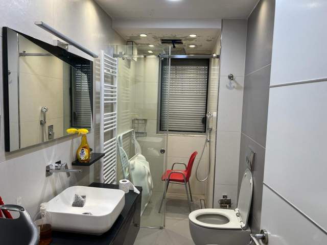Tirane, jepet me qera apartament 2+1+A+BLK Kati 1, 76 m² 450 Euro (IRFAN TOMINI)
