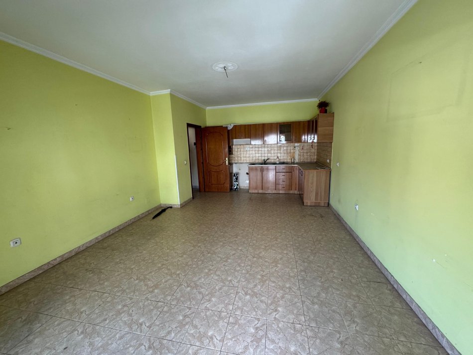 Tirane, shitet apartament 2+1+Ballkon Kati 3, 86 m² 190.000 € (Myslym Shyri)