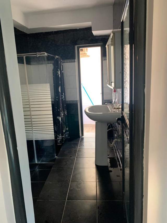 Tirane, jepet me qera 1+1+A+BLK Kati 2, 350 Euro