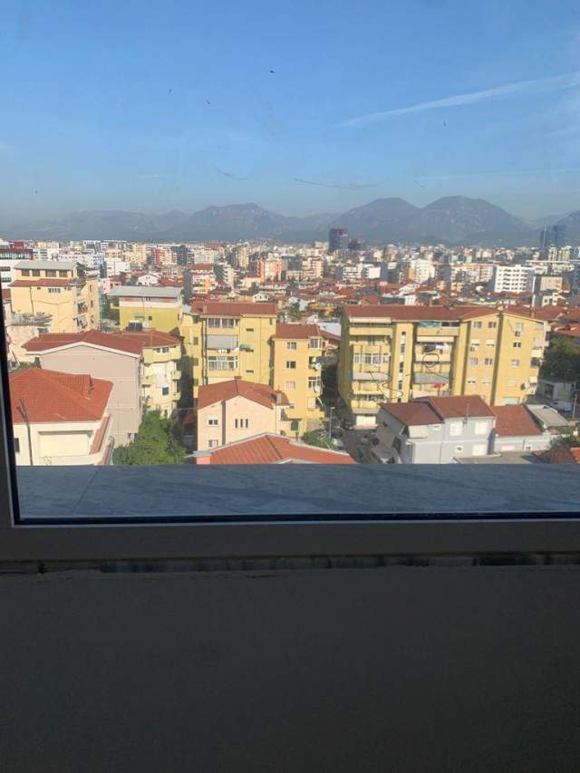 Tirane, shes apartament 3+1+BLK Kati 5, 165 m² 115.000 Euro (SELITA)