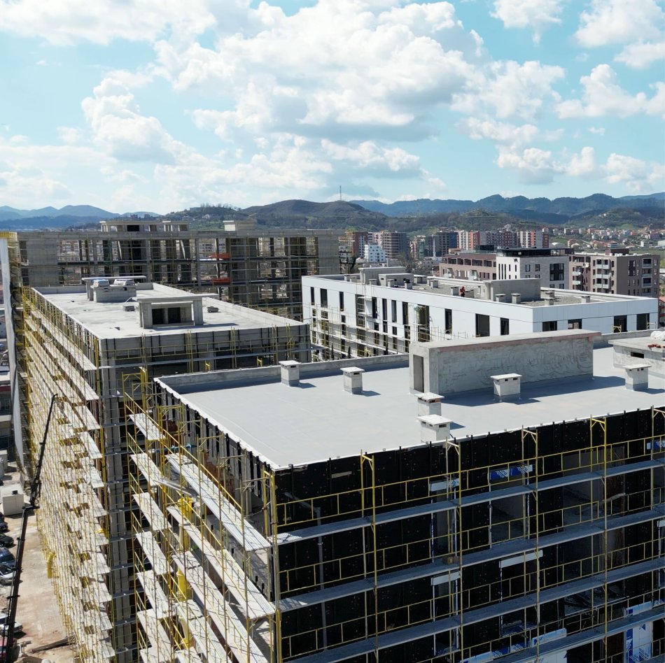 Tirane, shes apartament 2+1+Ballkon Kati 3, 117 m² 135.125 € (Casa Italia)