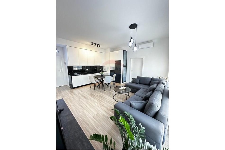 Tirane, jepet me qera apartament 2+1+Ballkon Kati 3, 70 m² 550 € (Ali Demi)