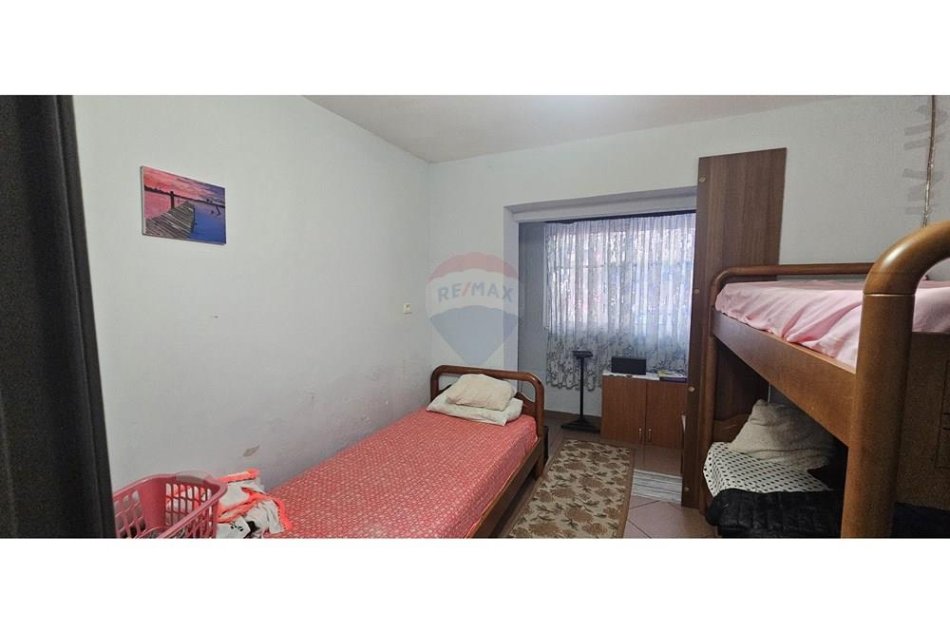 Tirane, shitet apartament 2+1 Kati 1, 73 m² 92.000 € (Ali Dem)