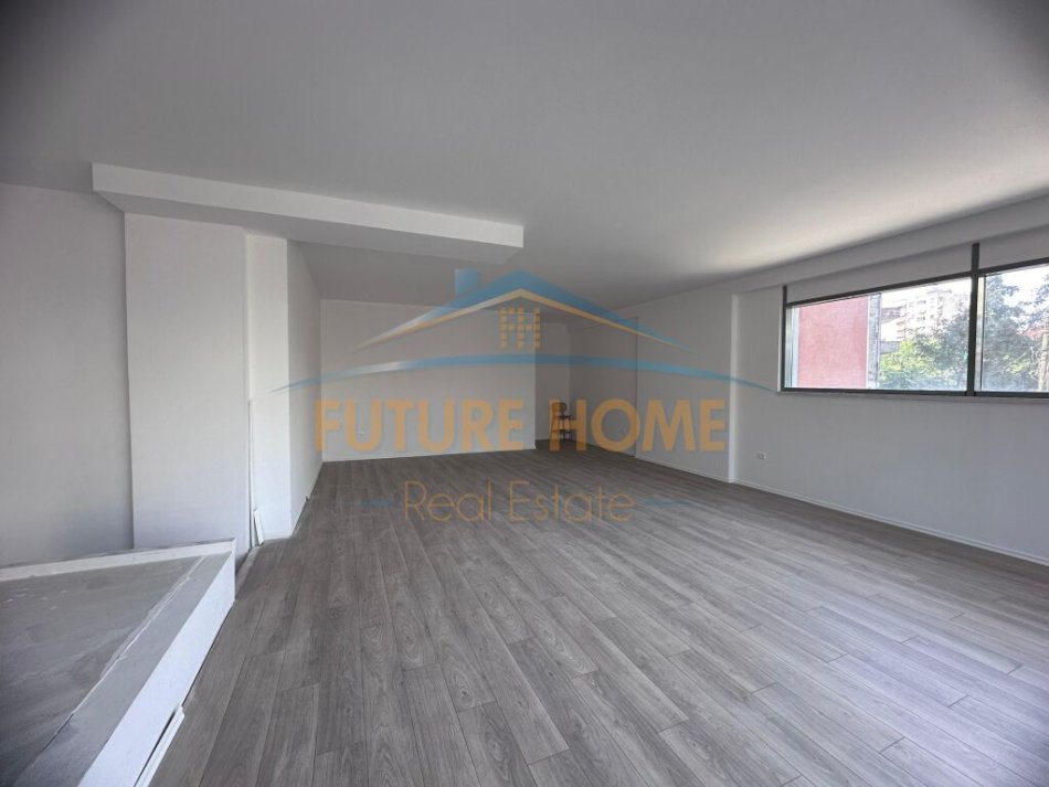 Ambient, 162 m2, Kati 0, Rruga e Kavajes