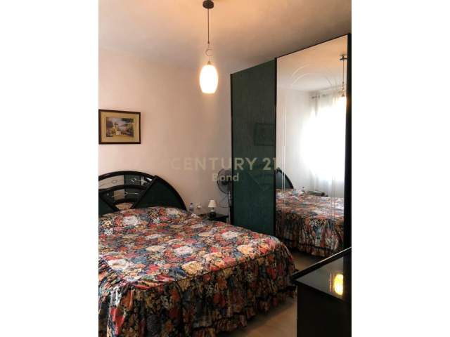 Tirane, jepet me qera apartament 2+1 Kati 3, 69 m² 450 Euro (Mihal Grameno)
