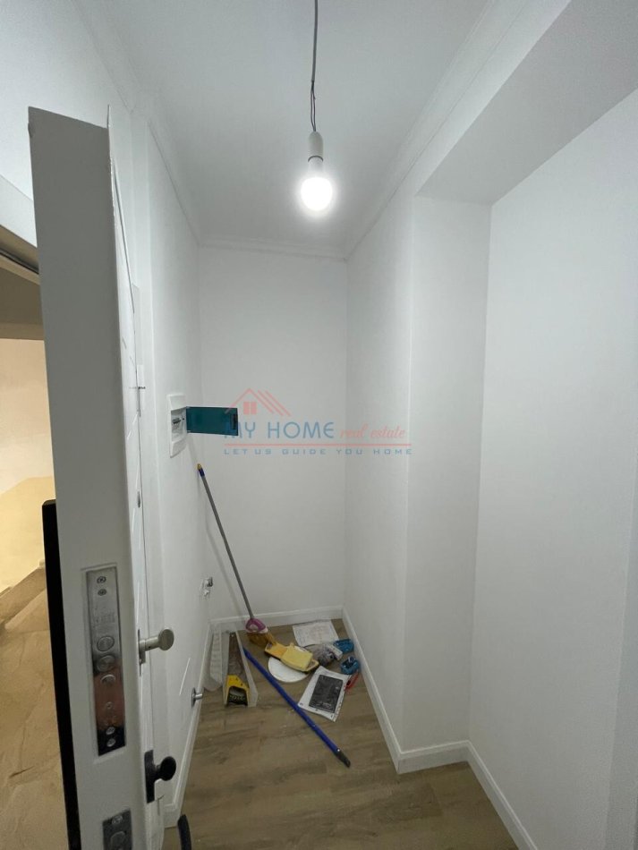 Apartament 1+1 ne shitje 21 Dhjetori ne Tirane