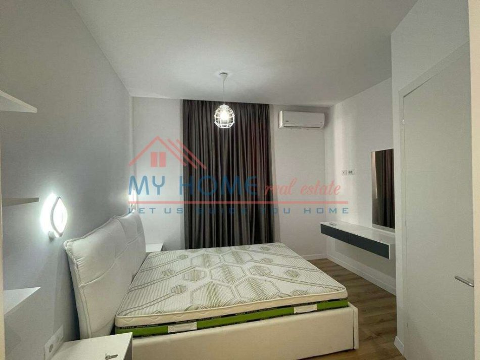 Tirane, shitet apartament 1+1+Ballkon Kati 1, 95 m² 190.000 € (Rruga Rrapo Hekali)