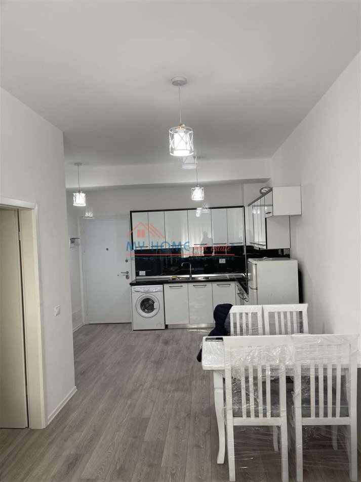Tirane, shitet apartament 1+1+Ballkon Kati 3, 60 m² 105.000 € (Rruga Pasho Hysa)