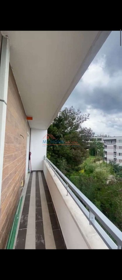 Tirane, shitet apartament 2+1+Ballkon Kati 2, 73 m² 96.000 € (Fresk)