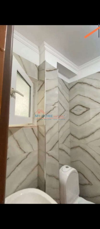 Tirane, shitet apartament 2+1+Ballkon Kati 2, 73 m² 96.000 € (Fresk)