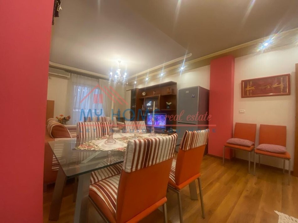 Apartament 2+1 me qera tek Rruga e Elbasanit(Eno)