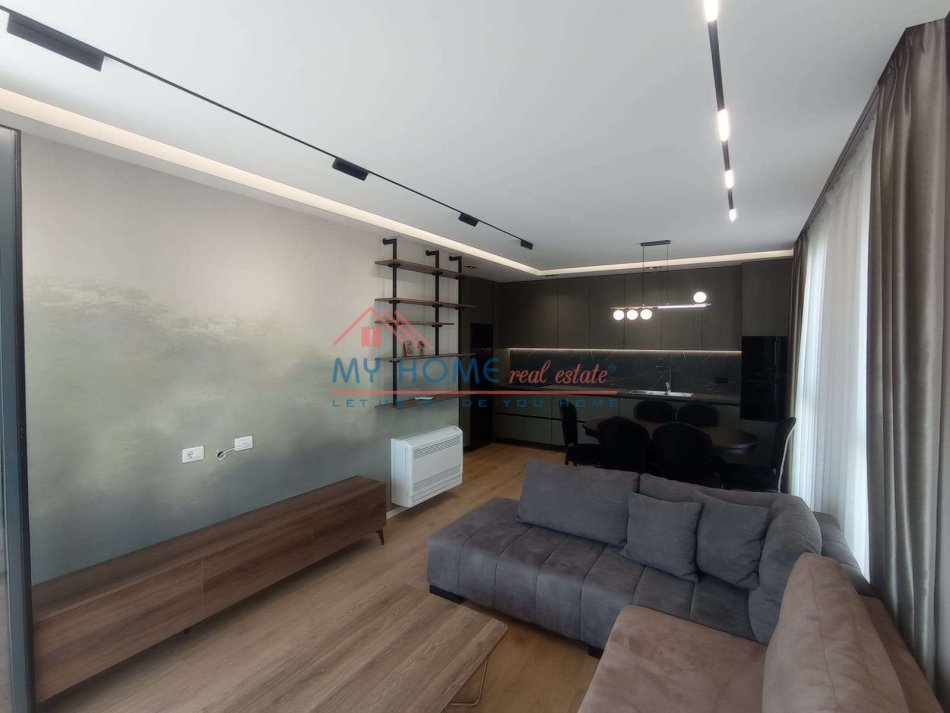 Tirane, jepet me qera apartament 2+1 Kati 7, 