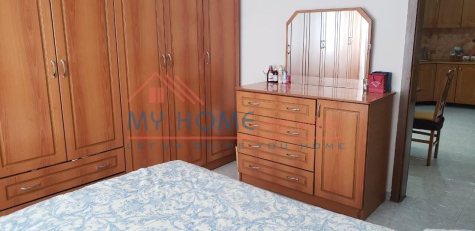 Tirane, jepet me qera 2+1 , 