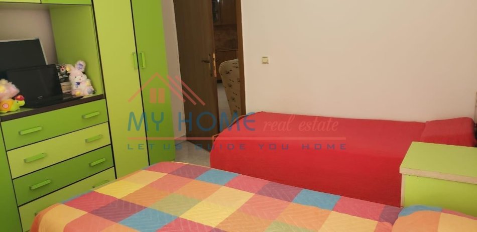 Tirane, jepet me qera 2+1 , 