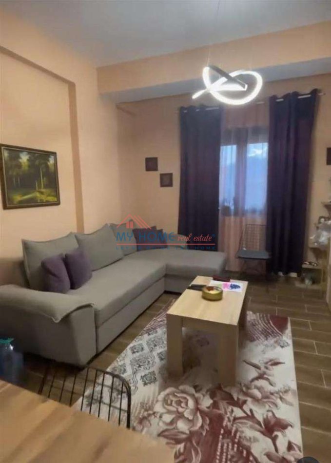 Tirane, jepet me qera 2+1 Kati 2, 