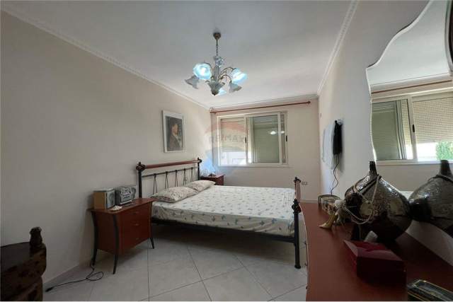 Tirane, shitet apartament 2+1 Kati 3, 80 m² 80.000 Euro (Idriz Dollaku - Ali Demi)