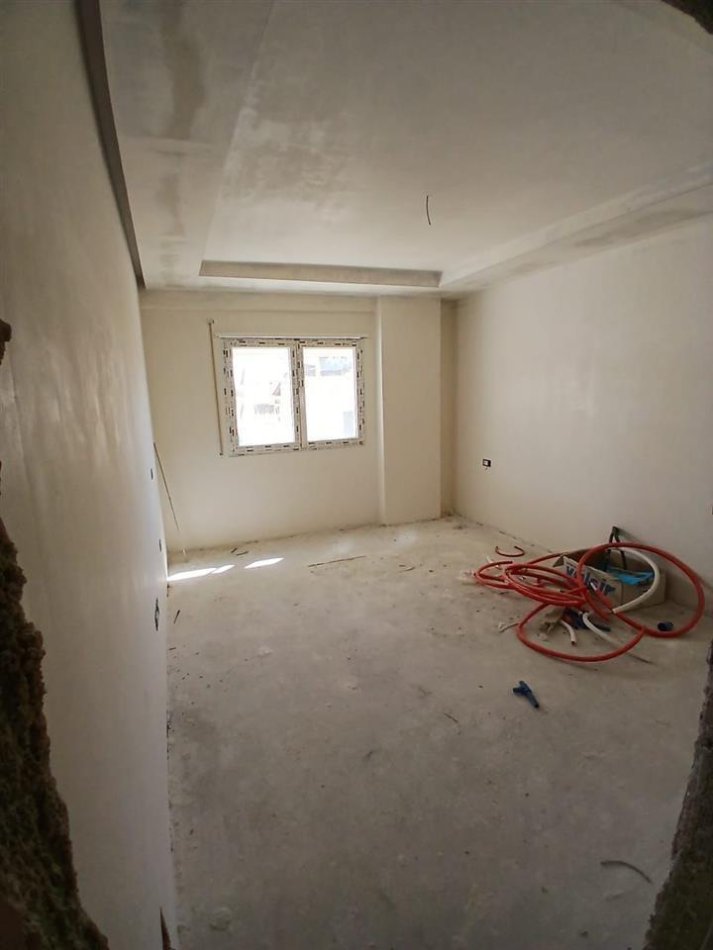 Tirane, shitet apartament 1+1 Kati 3, 74 m² 115.000 € (Ish Sheshi Shiponja)