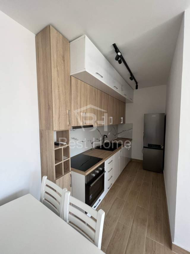 Tirane, jepet me qera apartament 1+1+BLK Kati 3, 65 m² 550 Euro (rruga e Dibres, prane Pasticeri Bilbili)