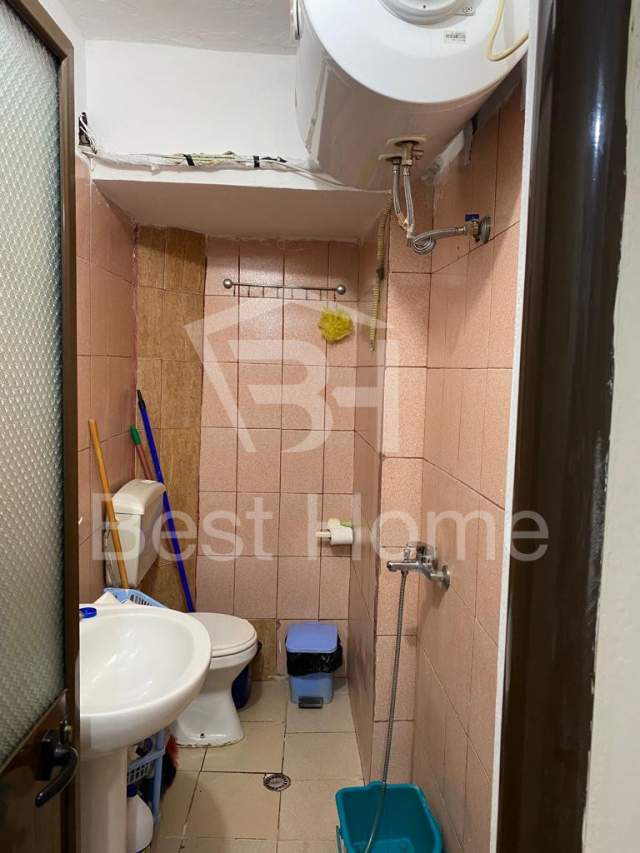 Tirane, jepet me qera apartament 1+1+A Kati 3, 60 m² 350 Euro (Rruga Kongresi i Manastirit, prane Pediatrise)