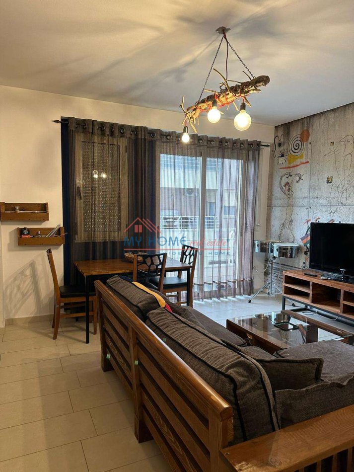Tirane, jepet me qera 1+1 Kati 2, 