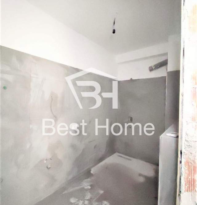 Tirane, shes apartament 1+1+BLK Kati 5, 61 m² 117.000 Euro (Rruga e Barrikadave, prane shkolles Lidhja e Prize)