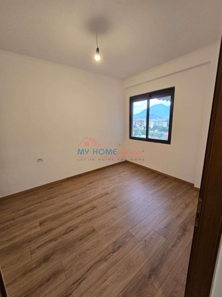 Tirane, shitet apartament 1+1 Kati 5, 55 m² 