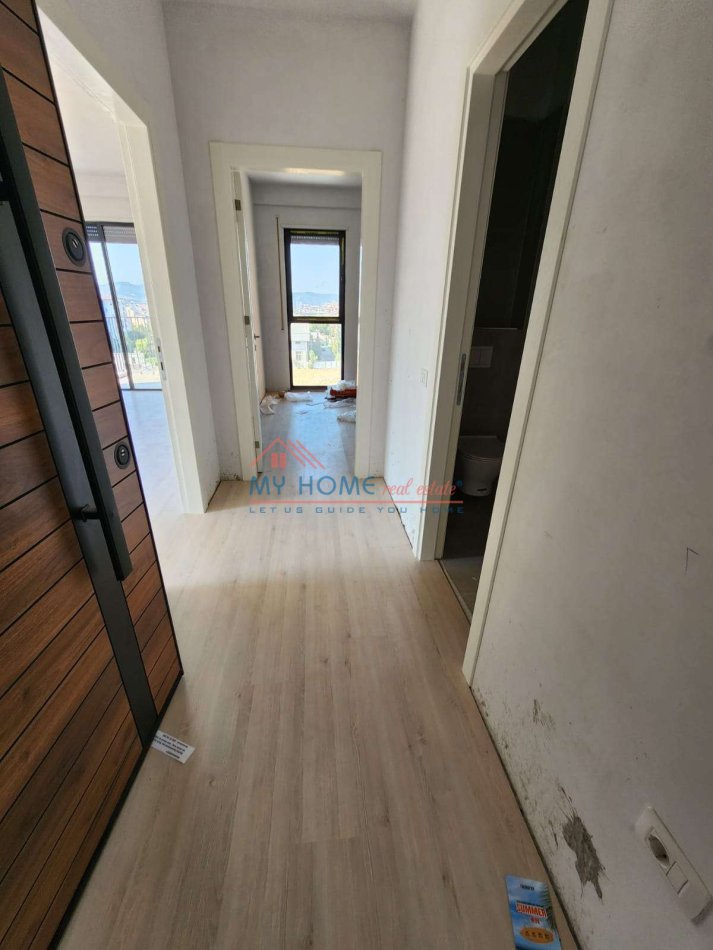 Tirane, shitet apartament 1+1 Kati 5, 71 m² 117.000 € 