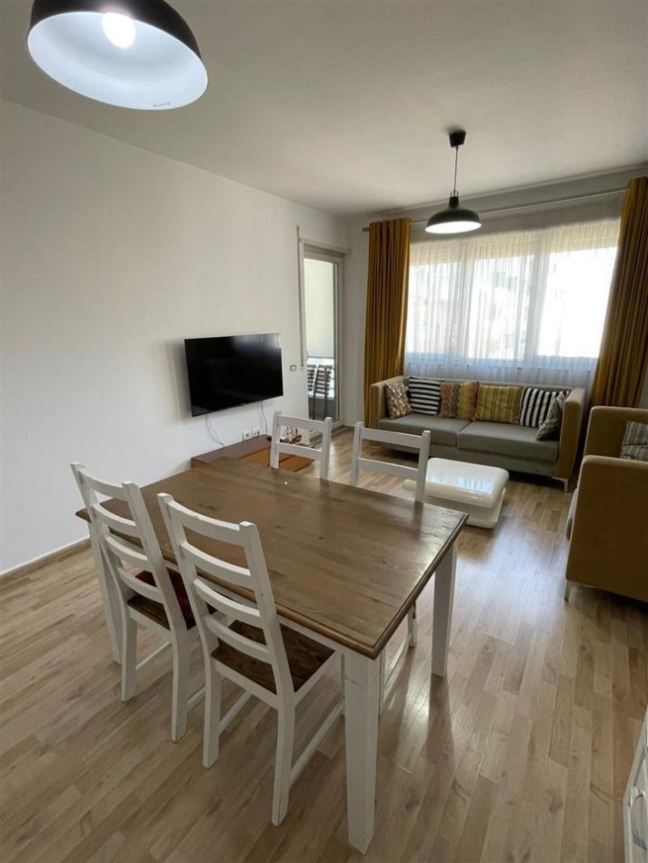 Tirane, jepet me qera apartament 2+1+Ballkon Kati 7, 80 m² 550 € (Astir)