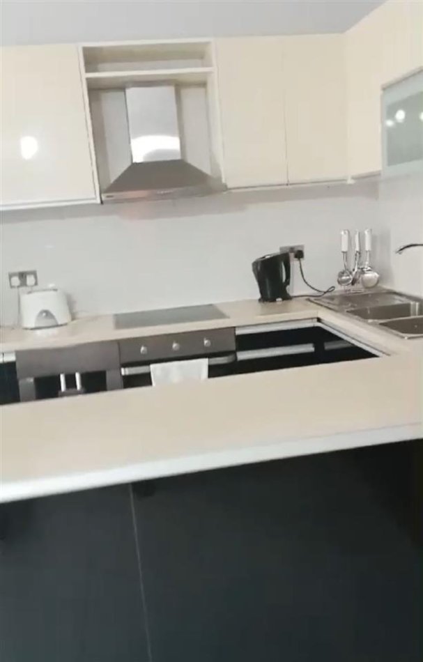 Tirane, jepet me qera apartament 2+1+Aneks+Ballkon Kati 4, 85 m² 550 € (Don Bosko)